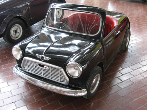 Morris Mini 2 3 Scale Model 1975 Lane Motor Museum