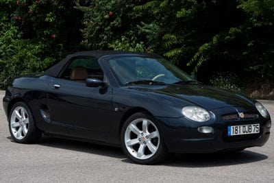 2001 MGF