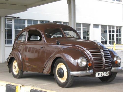 hanomag_1.3_liter_saloon_1939_web03.jpg