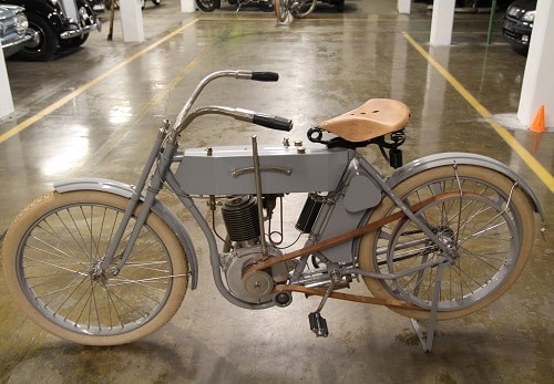 harley_davidson_replica_1910web2a.jpg