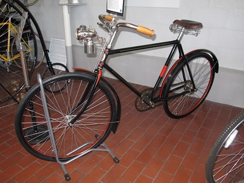 tatra-saftey-bike-1910.jpg