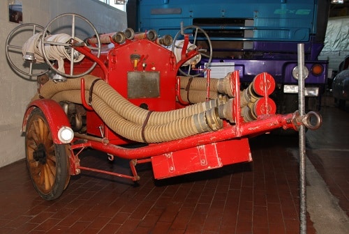 tatra_powered_fire_pumper_web1a.jpg